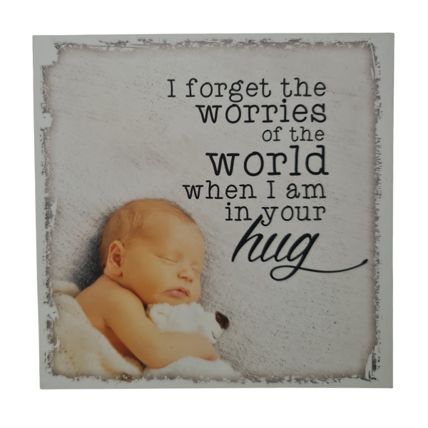 I luv it Décor Art Board Baby Hug Message board